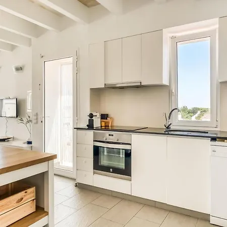 En Es Grau Con Vistas