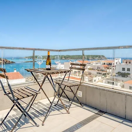 En Es Grau Con Vistas דירה מאהון